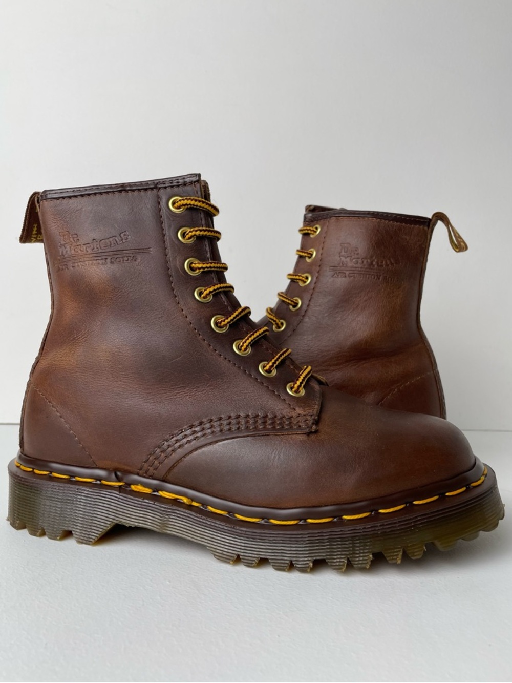 Vintage Dr. Martens England 1460 Brown Crazy Horse MIE Boots UK 4